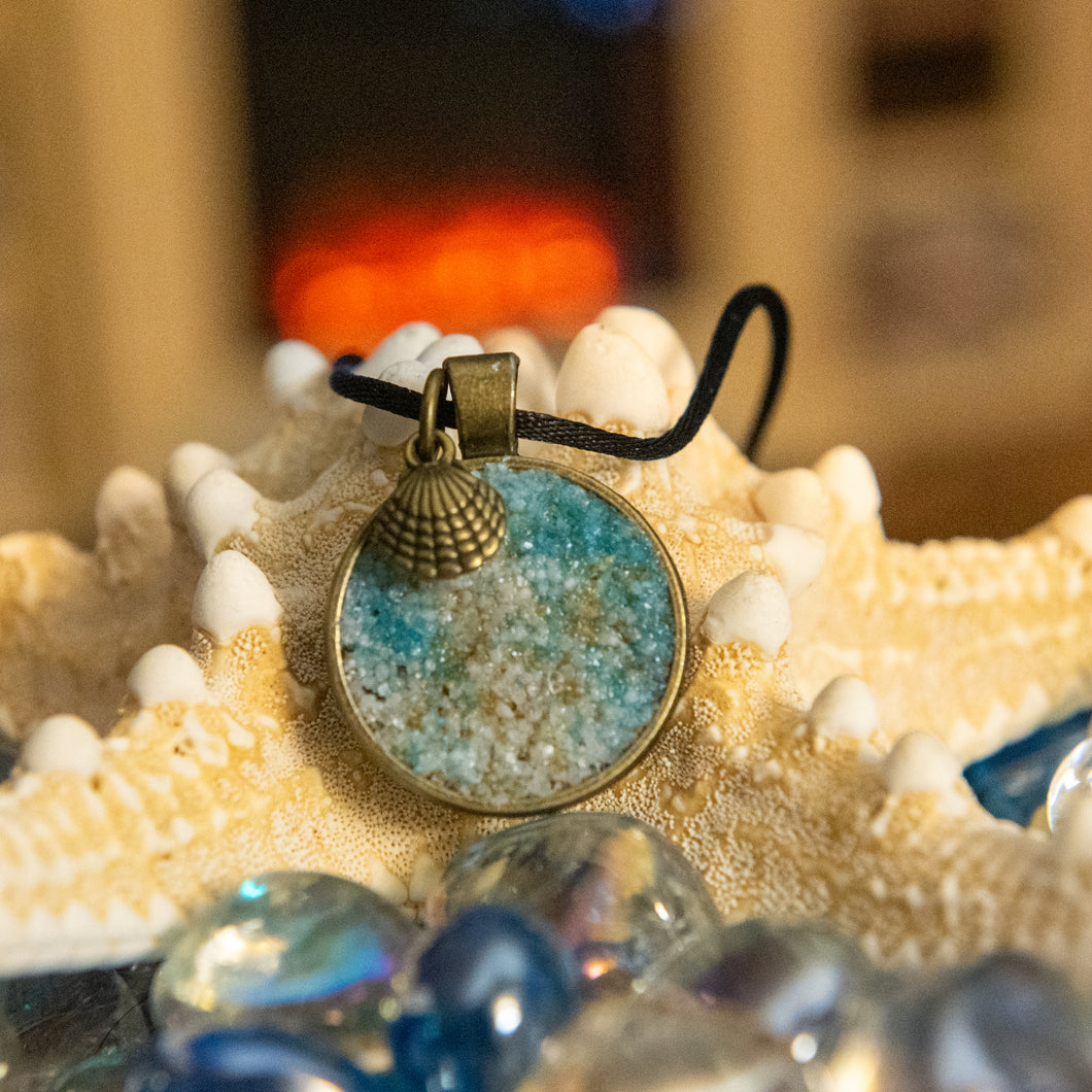 Seashell Bronze Tone Charm Pendant Necklace