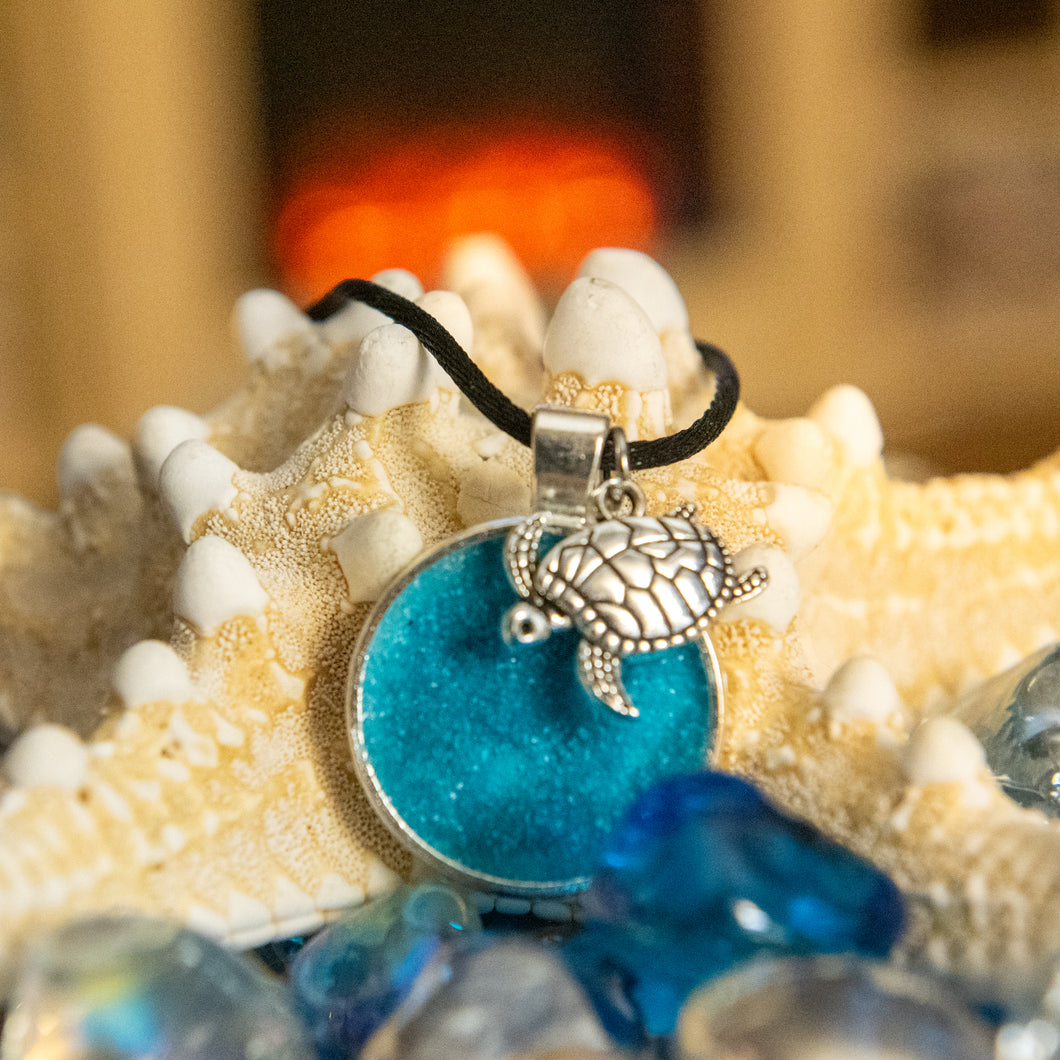 Sea Turtle Silver Tone Charm Pendant Necklace