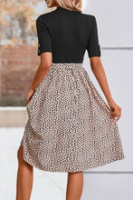 Load image into Gallery viewer, Printed Short Sleeve Belted Dress
