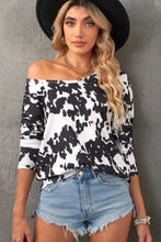 Load image into Gallery viewer, Cow Print Round Neck Long Sleeve Top
