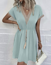 Load image into Gallery viewer, Contrast V-Neck Tassel Tie Dress
