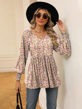 Load image into Gallery viewer, Printed V-Neck Lantern Sleeve Blouse

