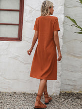 Load image into Gallery viewer, Round Neck Short Sleeve Dress with Pockets

