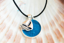Load image into Gallery viewer, Sailboat--Colored Sand Necklace
