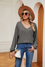 Load image into Gallery viewer, V-Neck Long Sleeve Top

