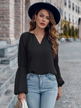 Load image into Gallery viewer, Notched Neck Long Sleeve Top
