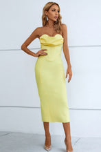 Load image into Gallery viewer, Seam Detail Strapless Sweetheart Neck Dress
